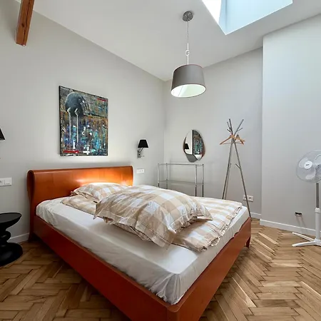 Stara Winiarnia Apartman Wałcz