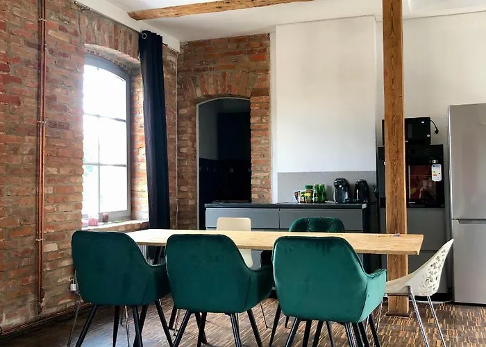 Stara Winiarnia Apartment